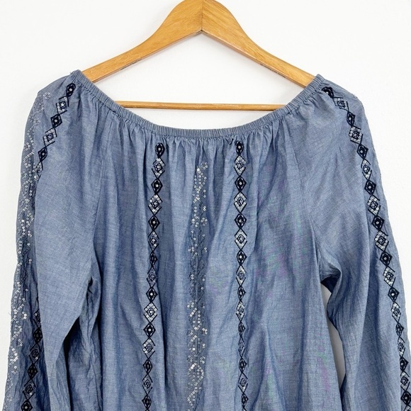 Chico’s 100% Cotton Chambray Embroidered Sequins Coastal Long Sleeves Size 2 - Picture 2 of 16